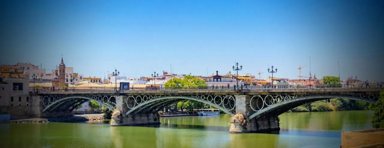 Canarios Sweet Home Seville Apartment