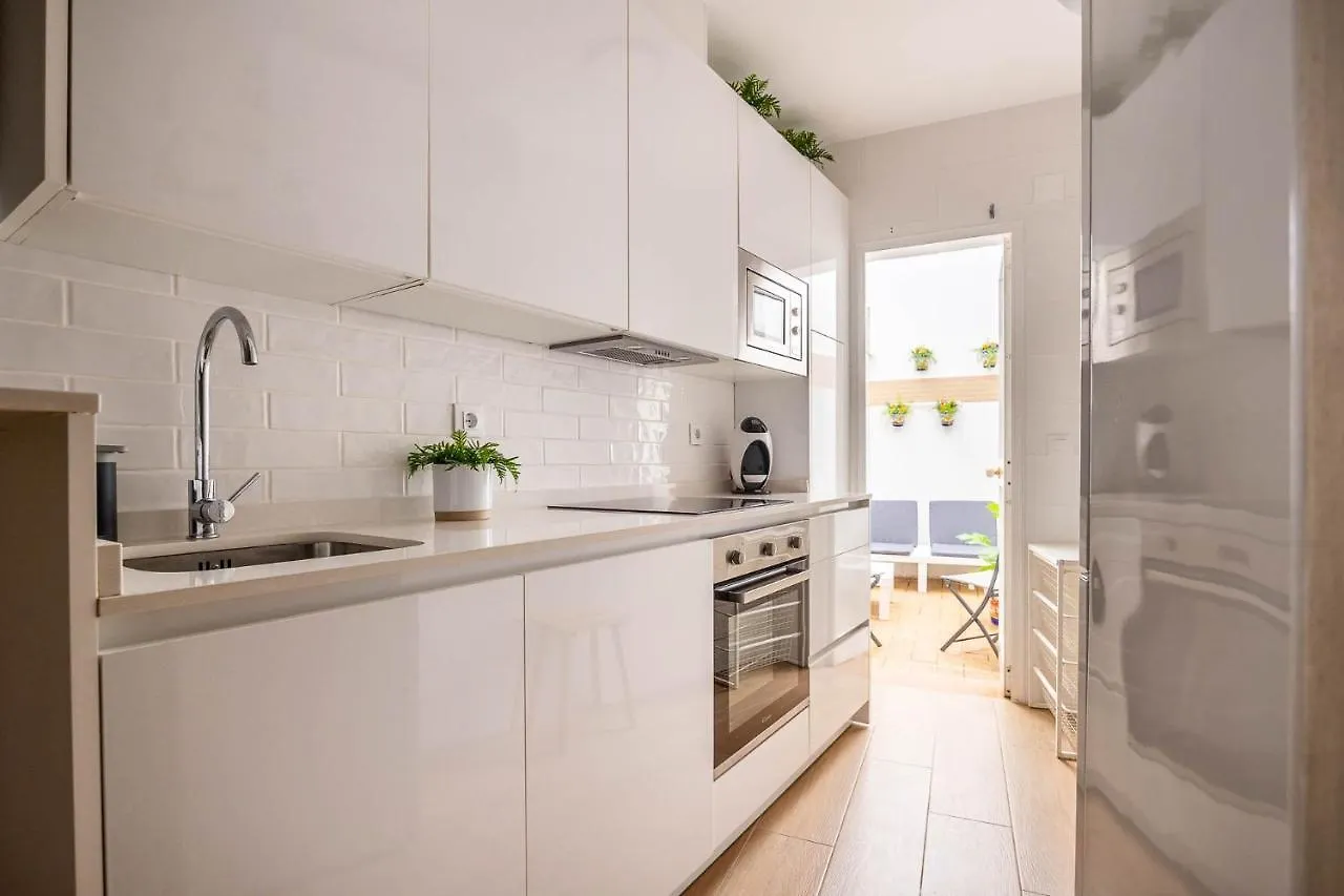 Canarios Sweet Home Seville Apartment