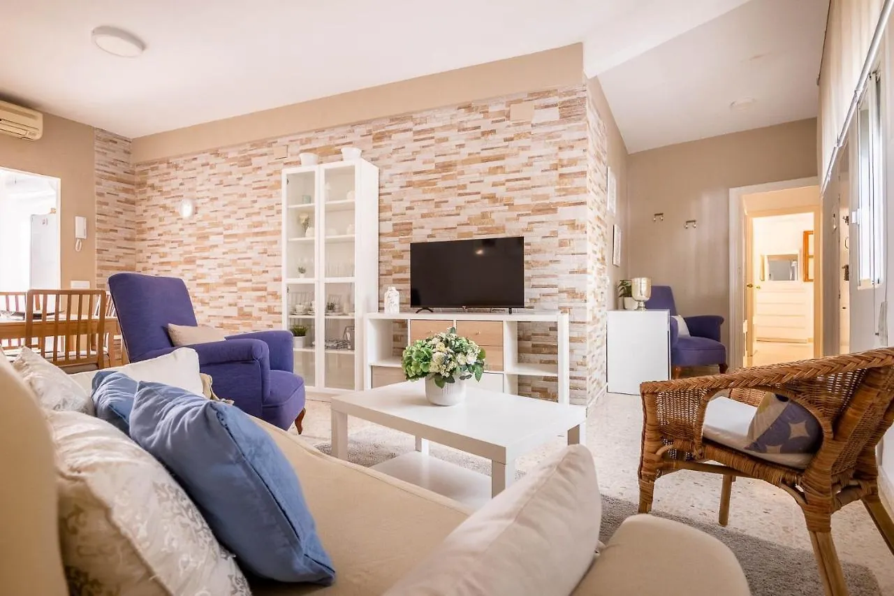 Canarios Sweet Home Seville